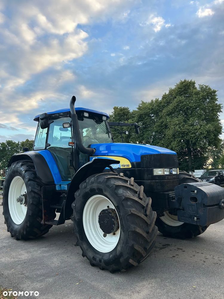 New Holland TM190 - 1