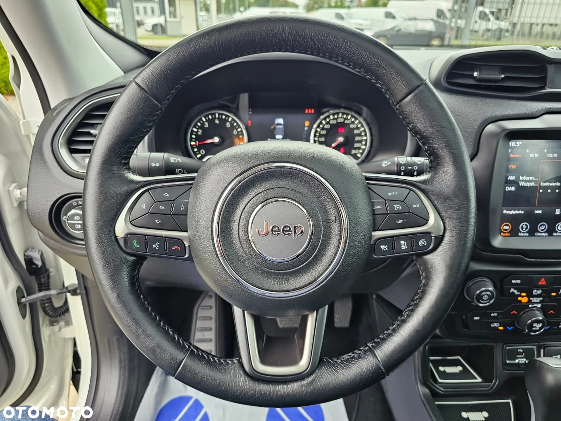 Jeep Renegade 1.4 MultiAir DSG Limited - 18