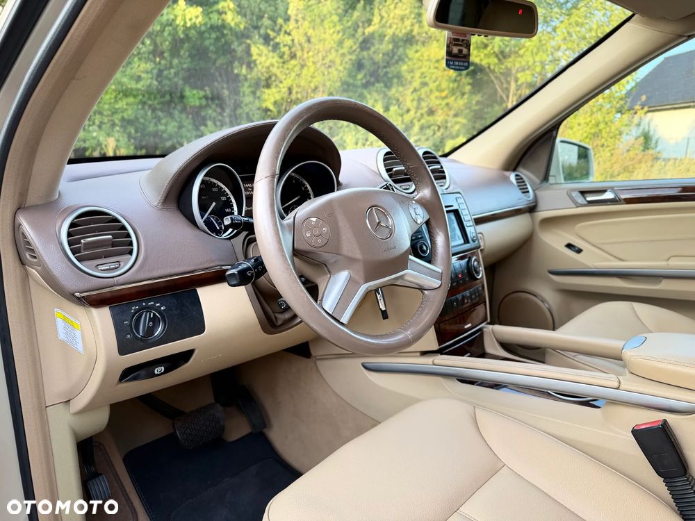 Mercedes-Benz GL 450 4Matic 7G-TRONIC - 10