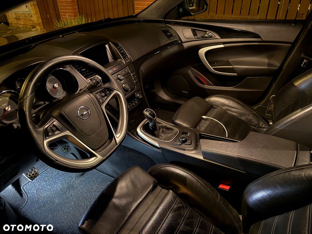 Opel Insignia - 4
