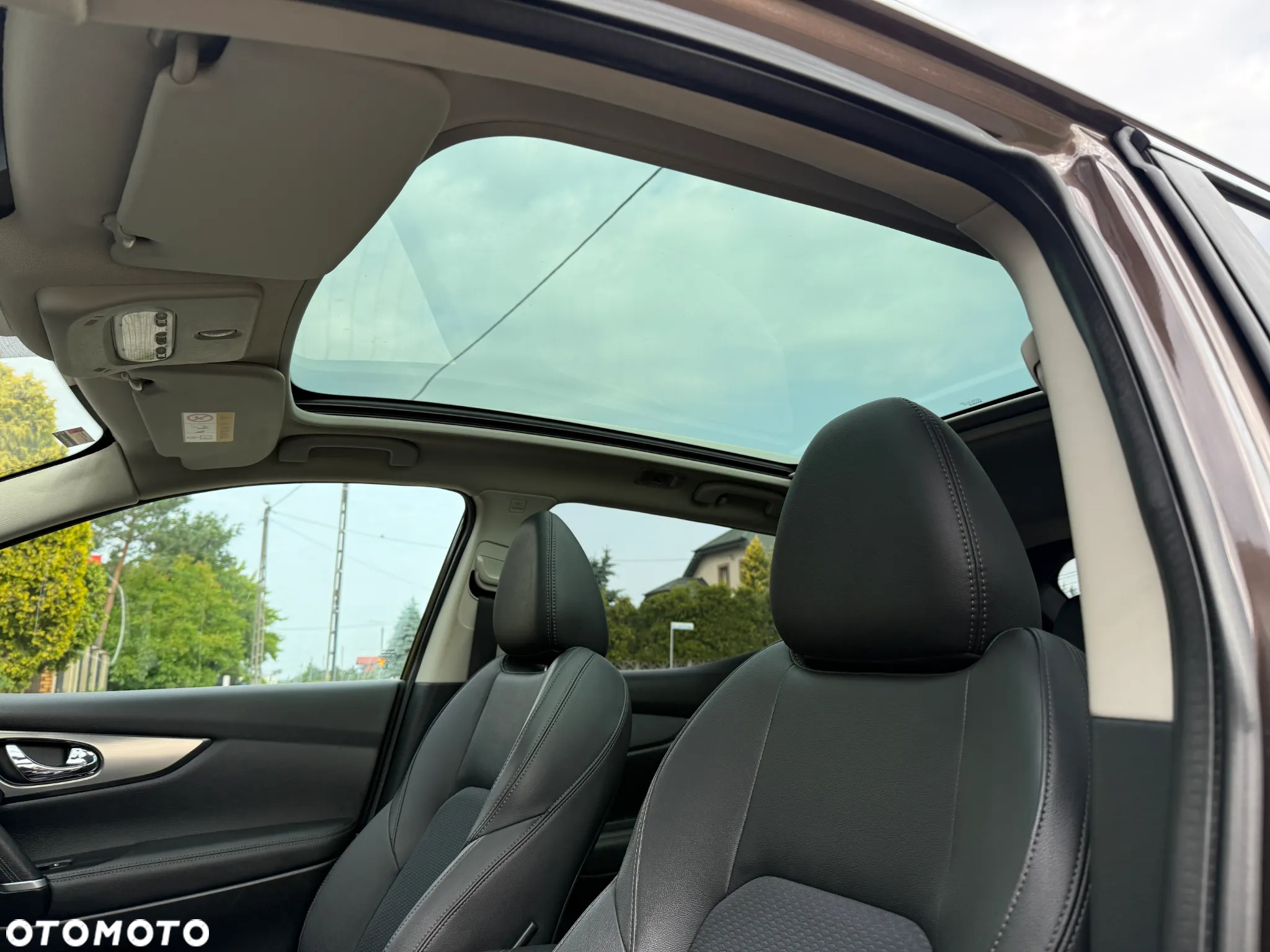 Nissan Qashqai 1.2 DIG-T Xtronic TEKNA+ - 30