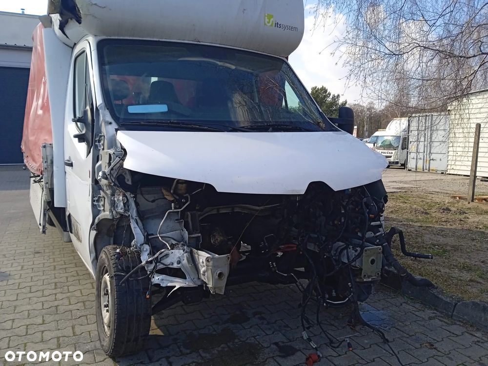 Renault Master - 1
