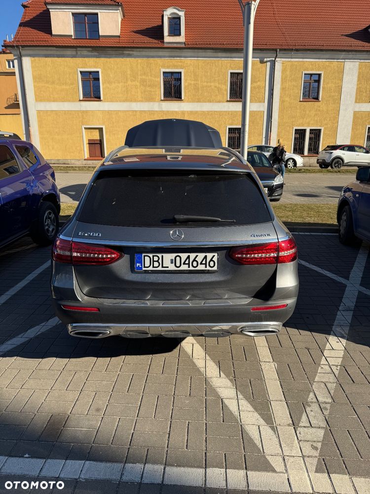 Mercedes-Benz Klasa E 200 4Matic T All-Terrain 9G-TRONIC Avantgarde - 4