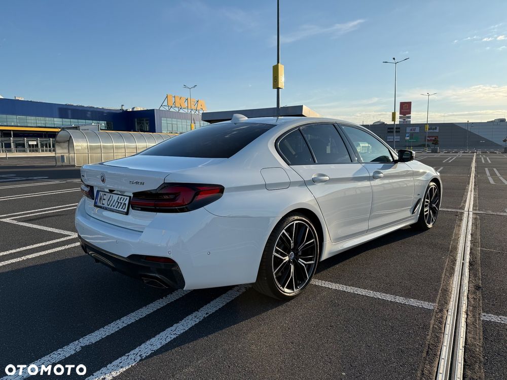 BMW Seria 5 540i xDrive mHEV M Sport sport - 6