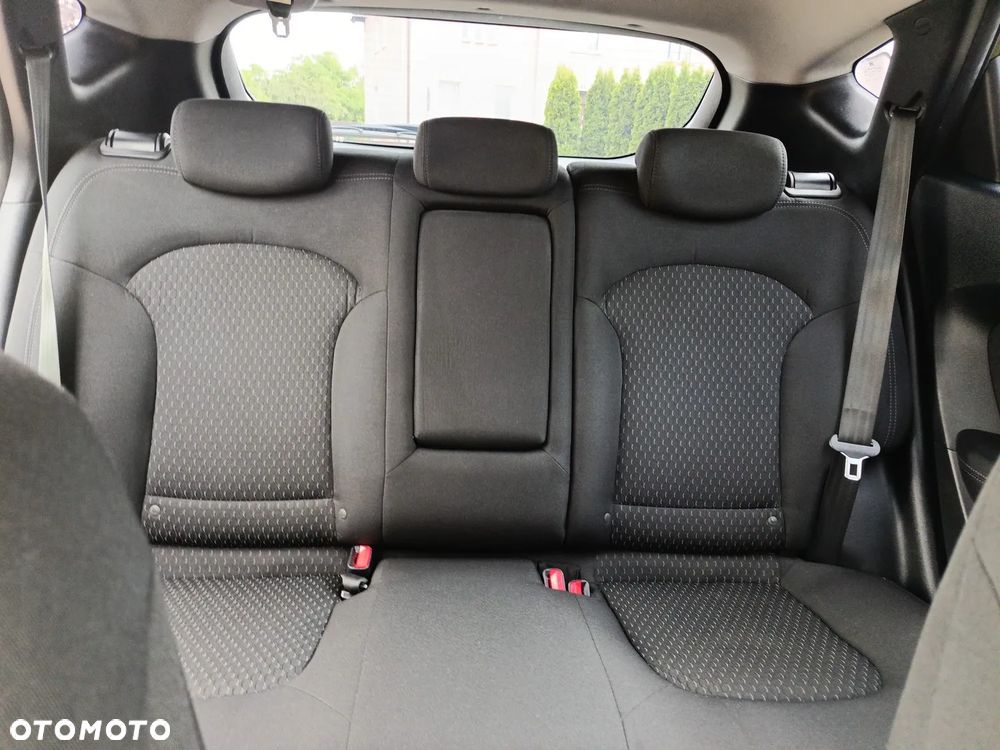 Hyundai ix35 1.6 GDI Comfort 2WD - 12