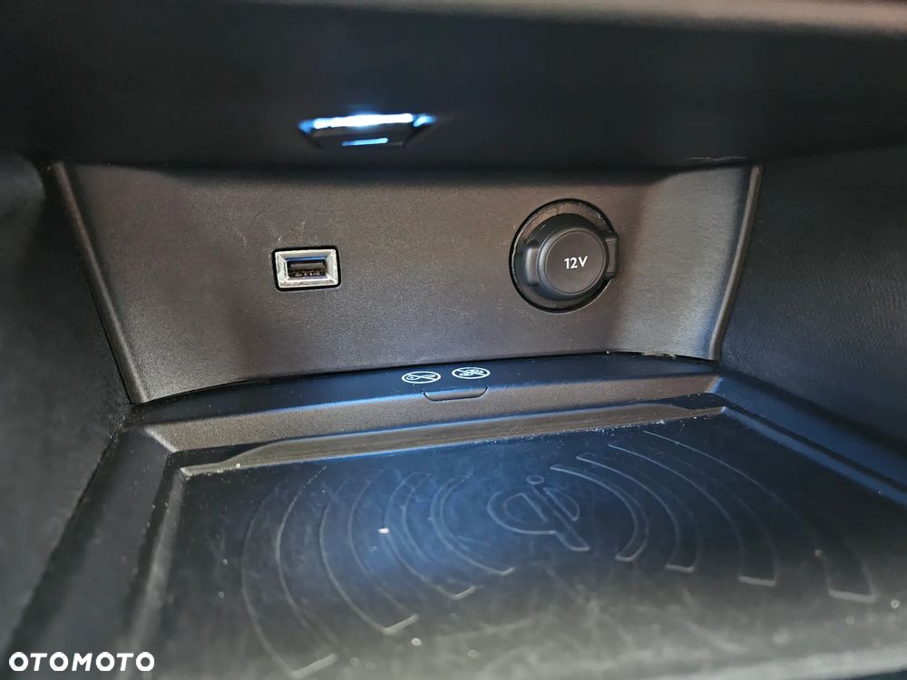 Peugeot 3008 PureTech 130 Stop & Start GPF Allure - 25