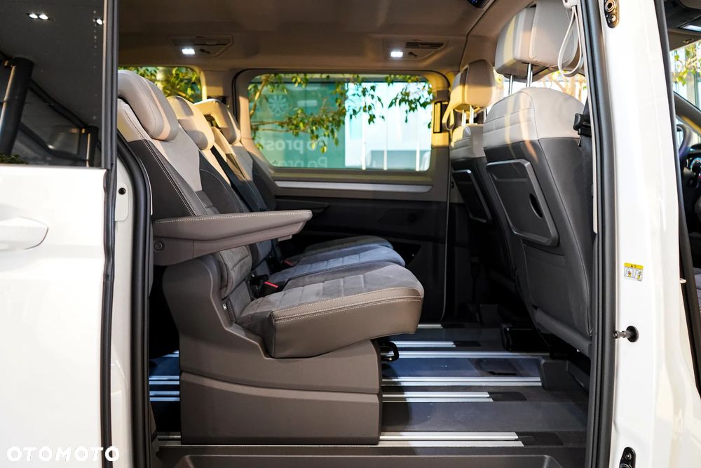 Volkswagen Multivan 2.0 TDI L2 Edition DSG - 22