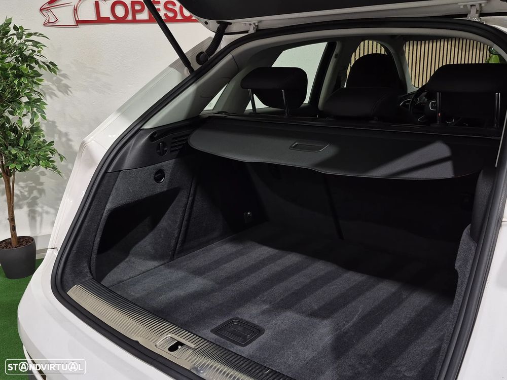 Audi Q3 2.0 TDI quattro Design - 35