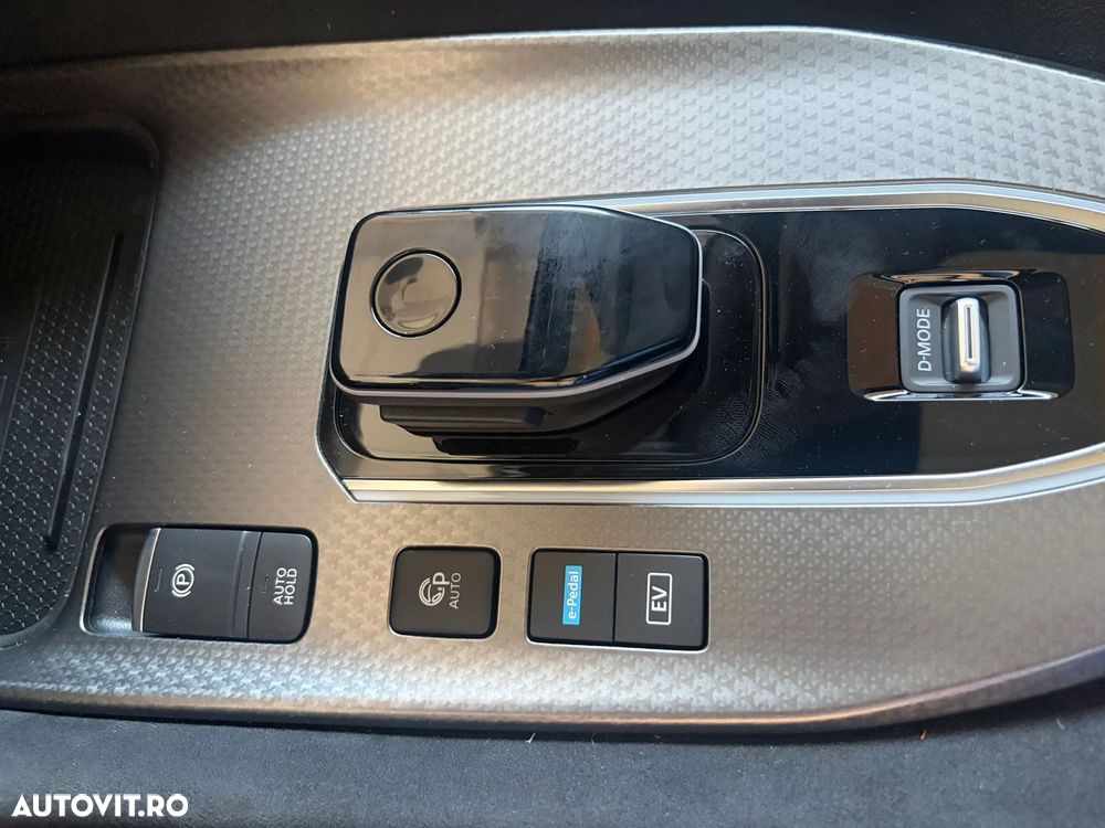 NISSAN Qashqai 2025 — imagine 17