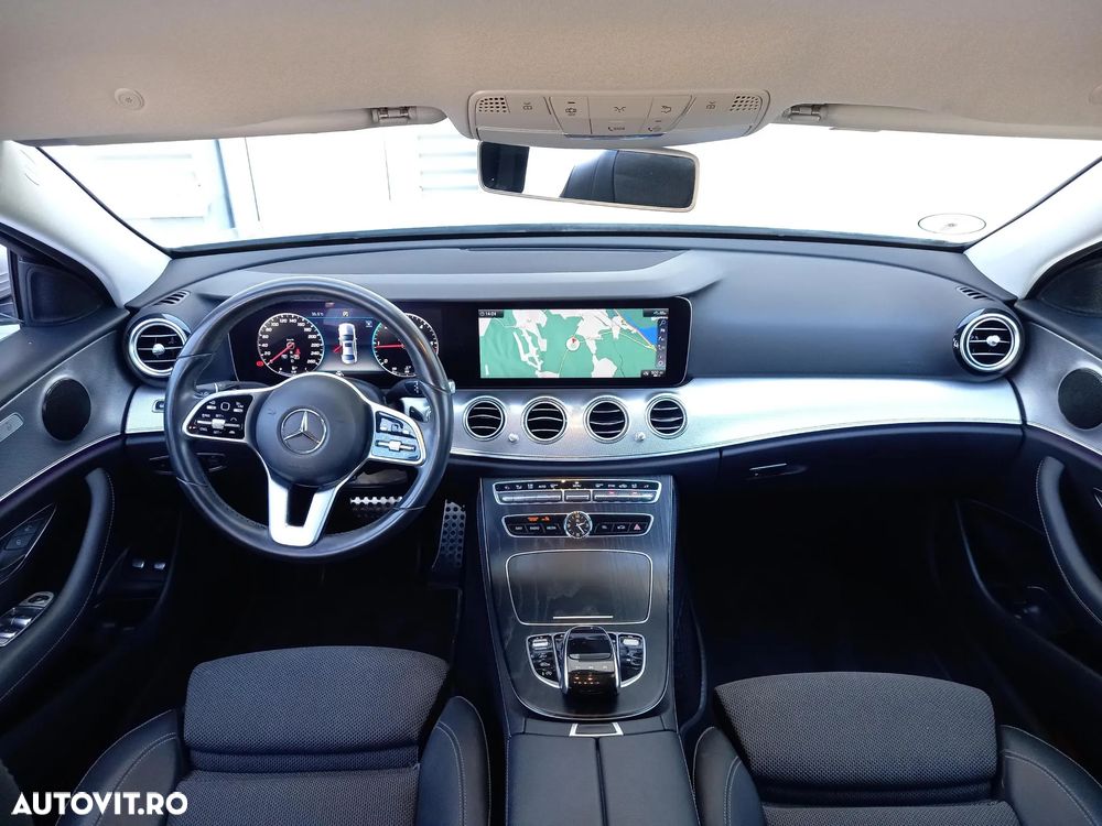 Mercedes-Benz E 220 d Aut. - 10