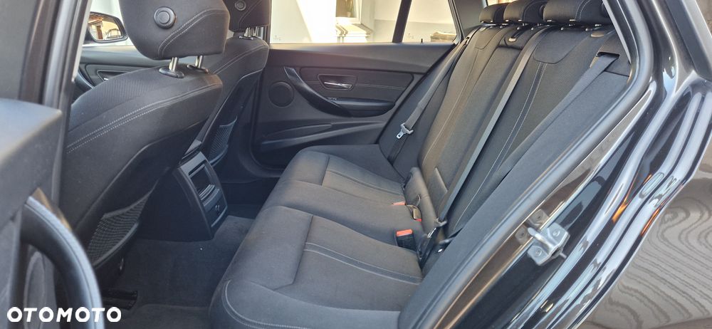 BMW Seria 3 - 15