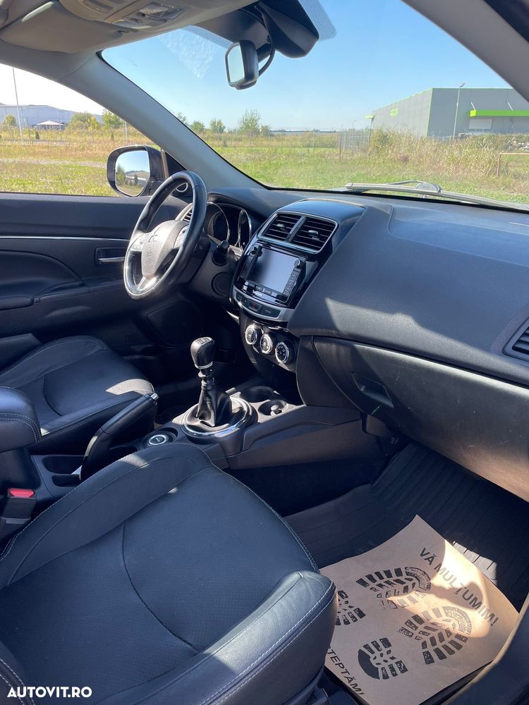 Mitsubishi ASX - 6