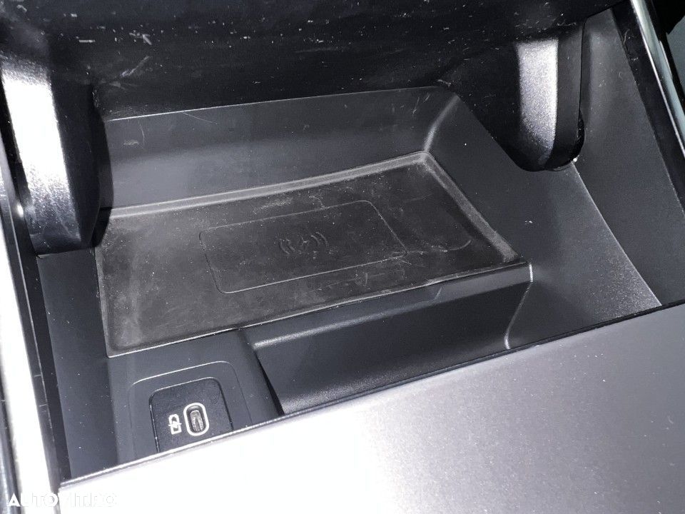 Land Rover Range Rover Velar - 23