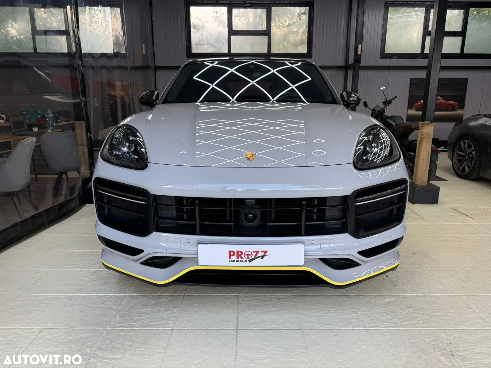 Porsche Cayenne Coupe Turbo GT Tiptronic S - 2