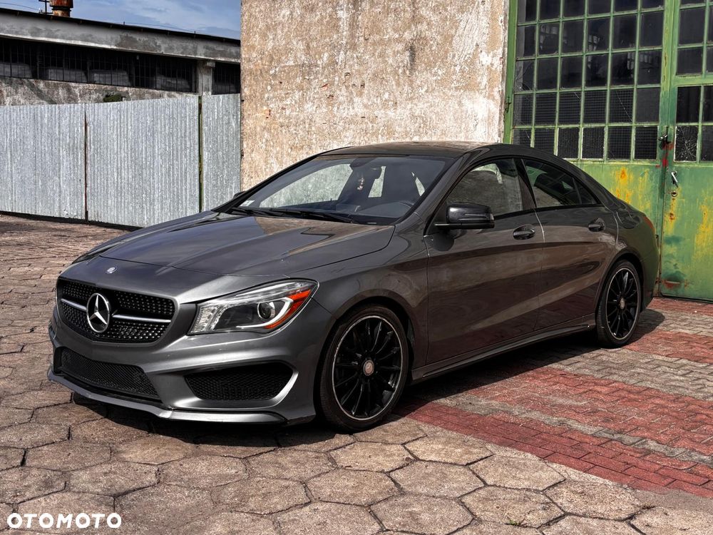 Mercedes-Benz CLA 250 7G-DCT AMG Line - 4