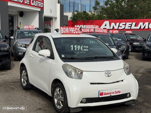 Toyota iQ 1.0 + - 7