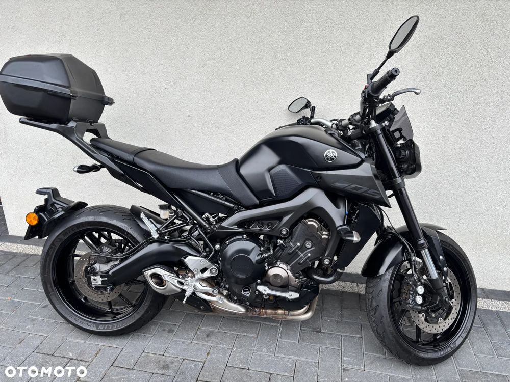 Yamaha MT - 6