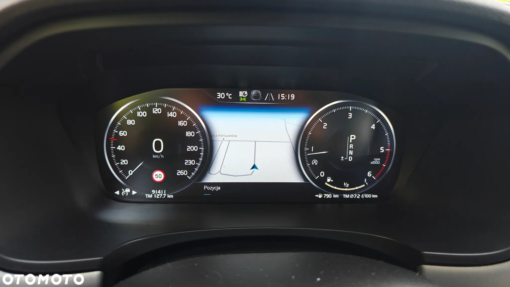Volvo V90 D4 Momentum Pro - 18