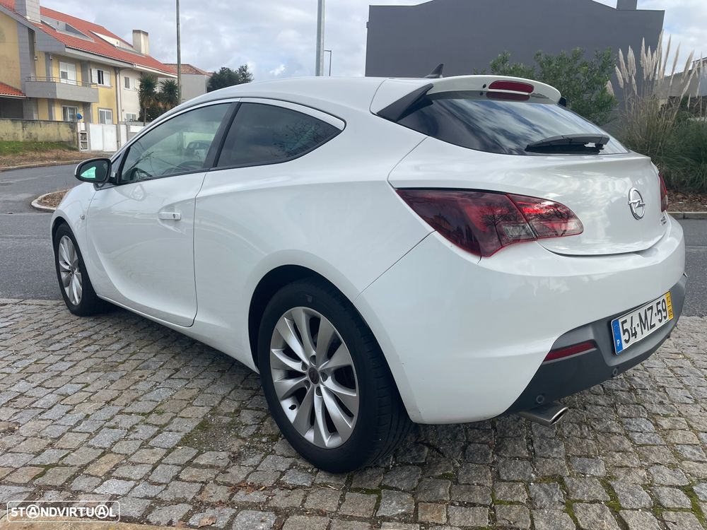 Opel Astra GTC 1.4 T S/S 139g - 2