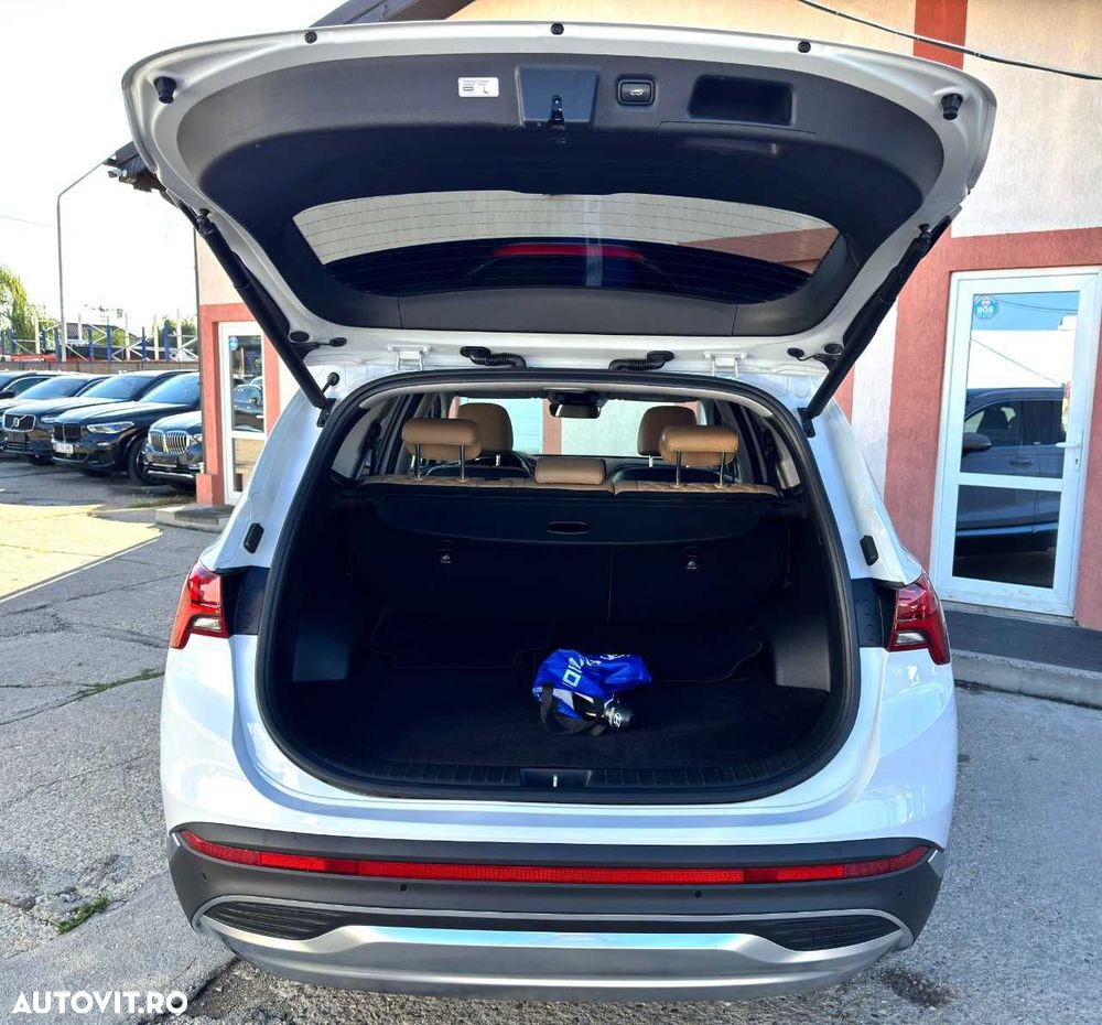 Hyundai Santa Fe - 13