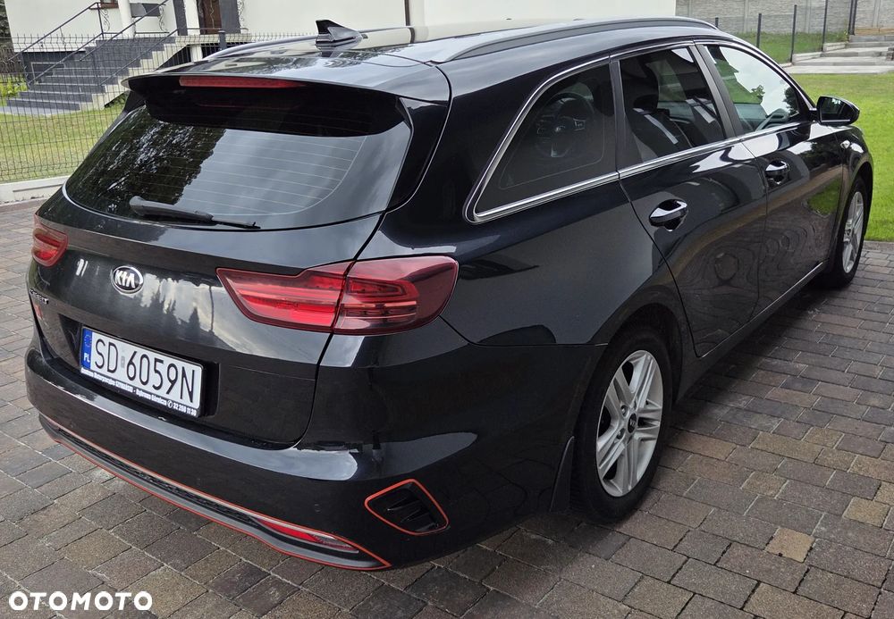 Kia Ceed 1.4 T-GDI S - 2