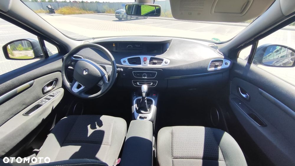 Renault Scenic 2.0 16V 140 CVT Dynamique - 14