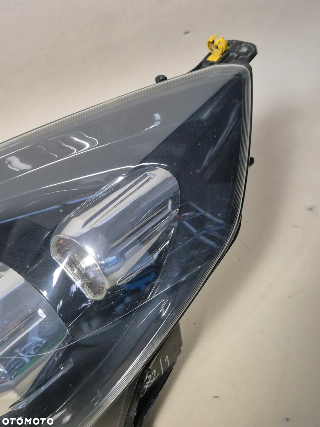 OPEL VECTRA C LIFT 05-08 PRZEDNIA LAMPA LEWA EU - 2