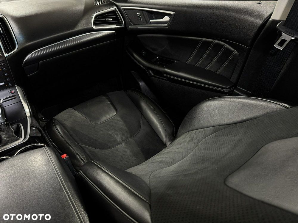 Ford Edge 2.0 TDCi Bi-Turbo 4x4 Sport - 26