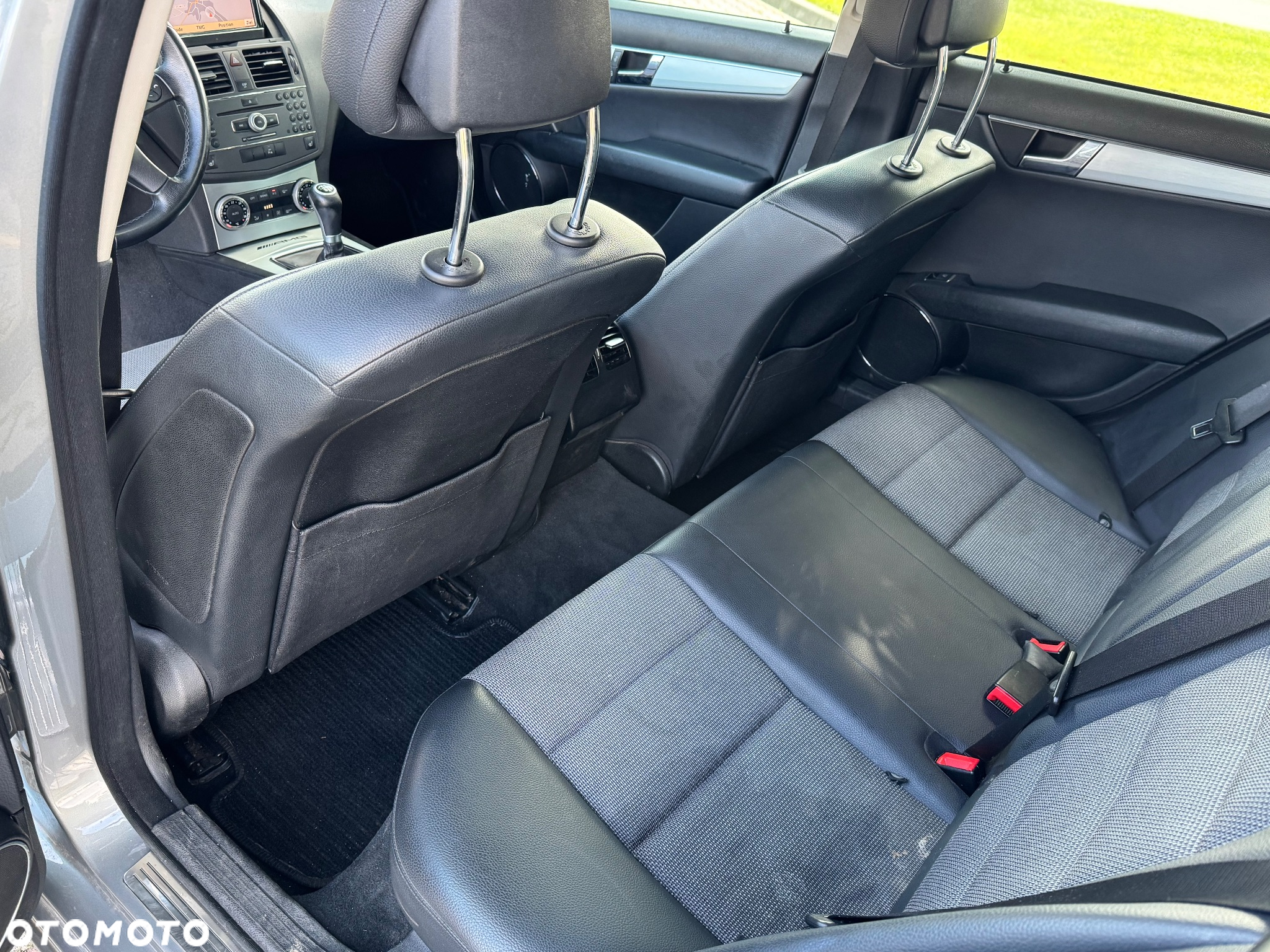 Mercedes-Benz Klasa C 220 CDI BlueEff Edition Elegance - 16
