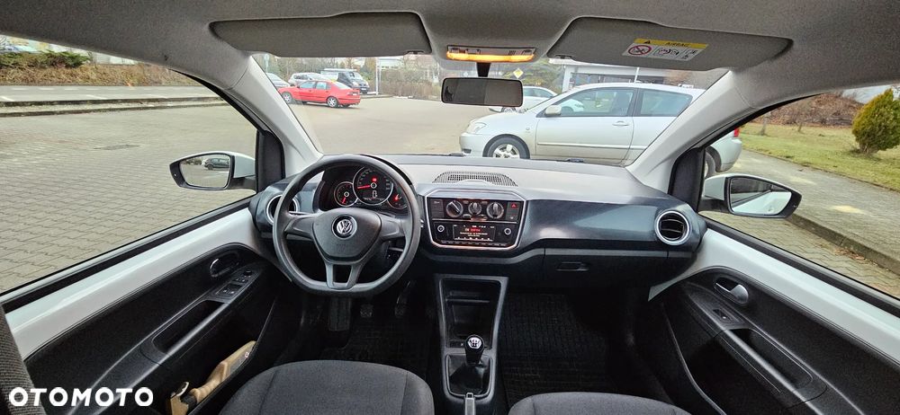 Volkswagen up! 1.0 take - 2