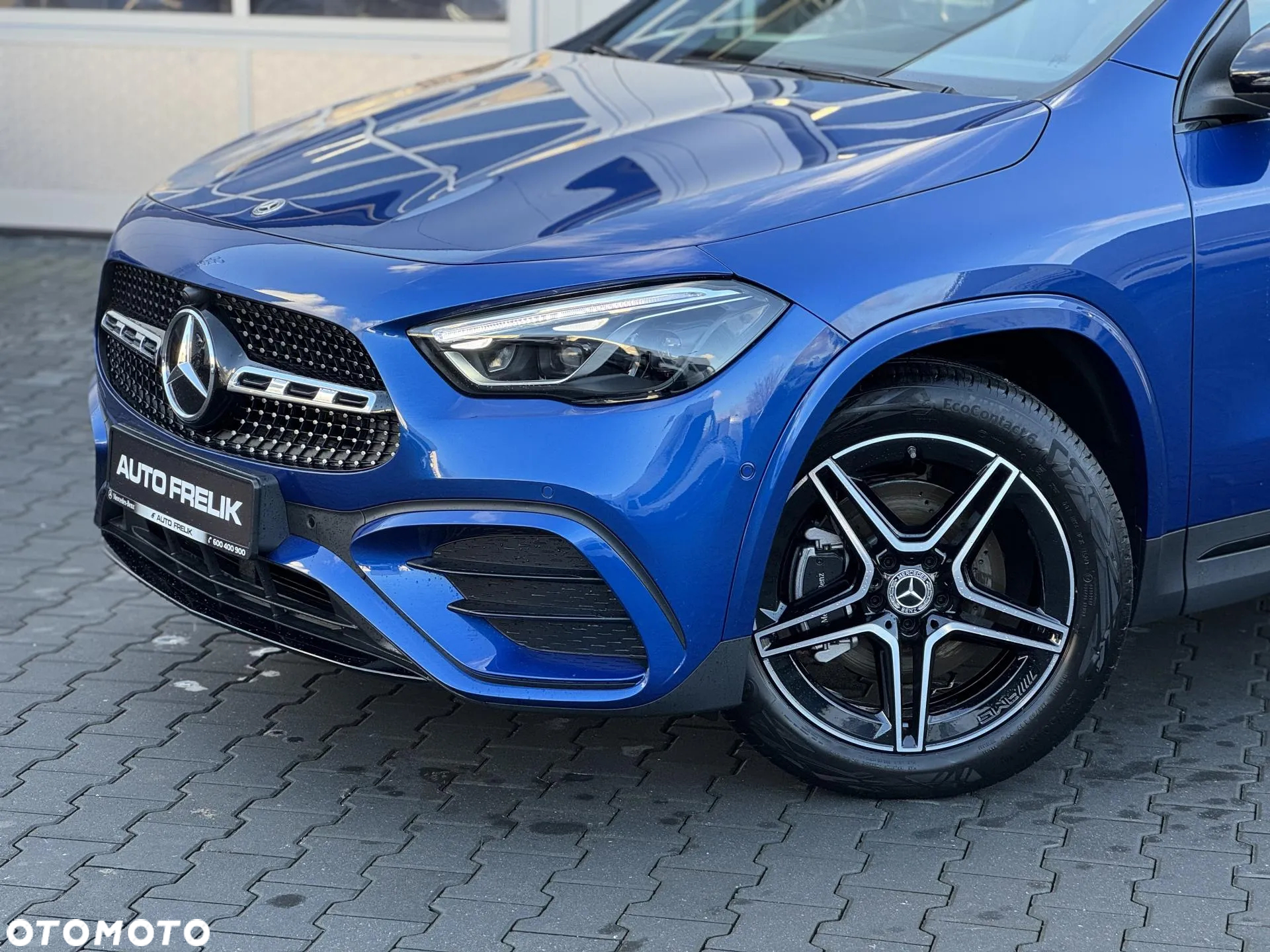 Mercedes-Benz GLA 200 AMG Line - 3
