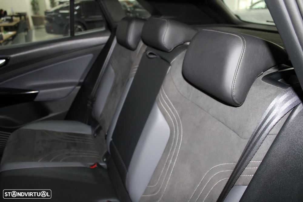 VW ID.4 77 kWh Pro - 14