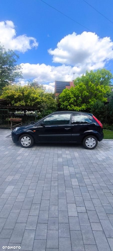 Ford Fiesta - 2