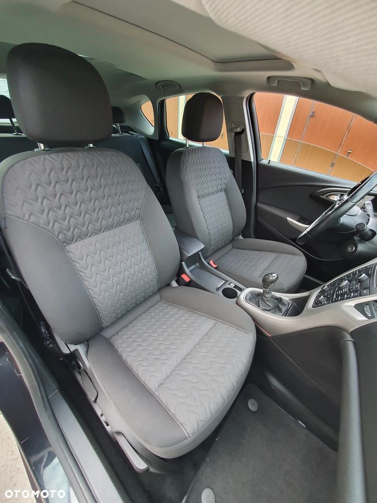 Opel Astra - 18
