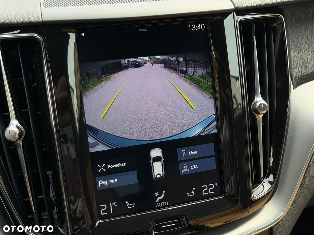 Volvo XC 60 T4 Momentum Pro - 15