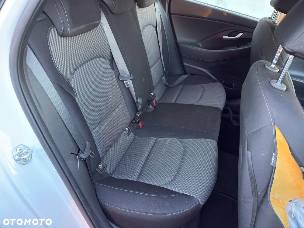 Hyundai i30 1.4 Classic - 29