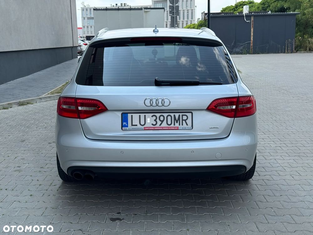 Audi A4 Avant - 15