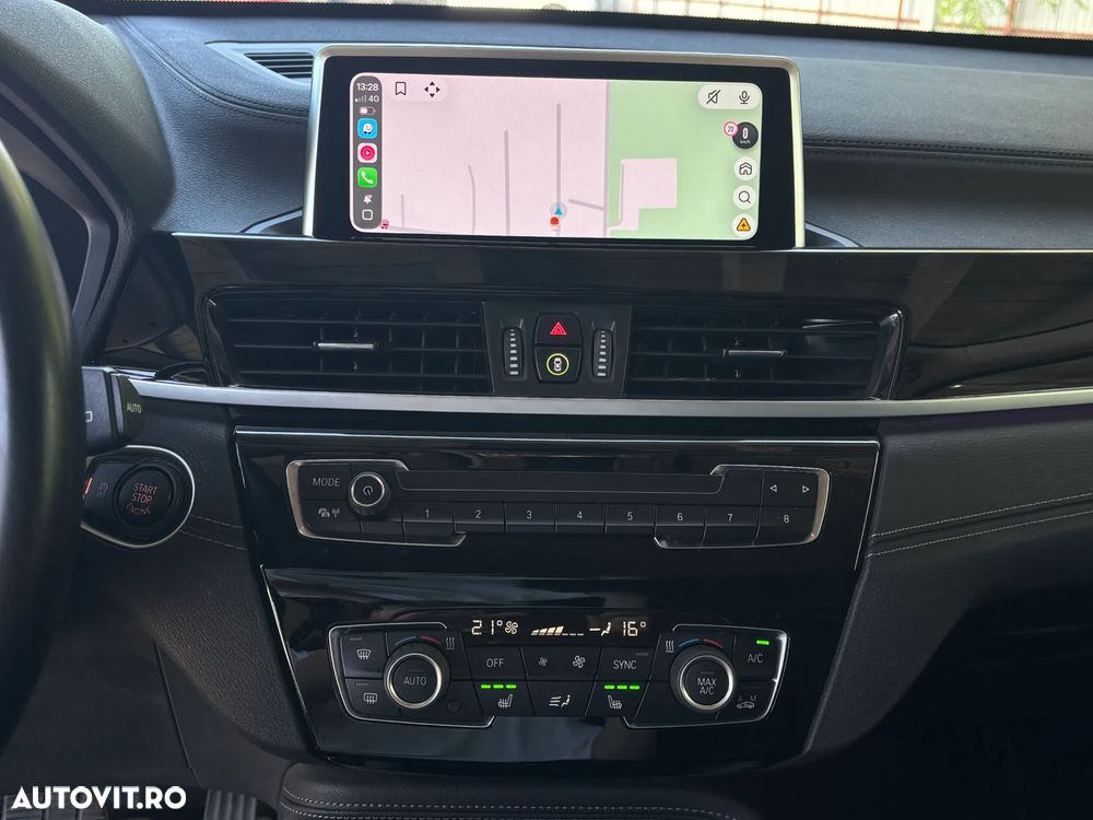 BMW X1 sDrive18d Aut. xLine - 24