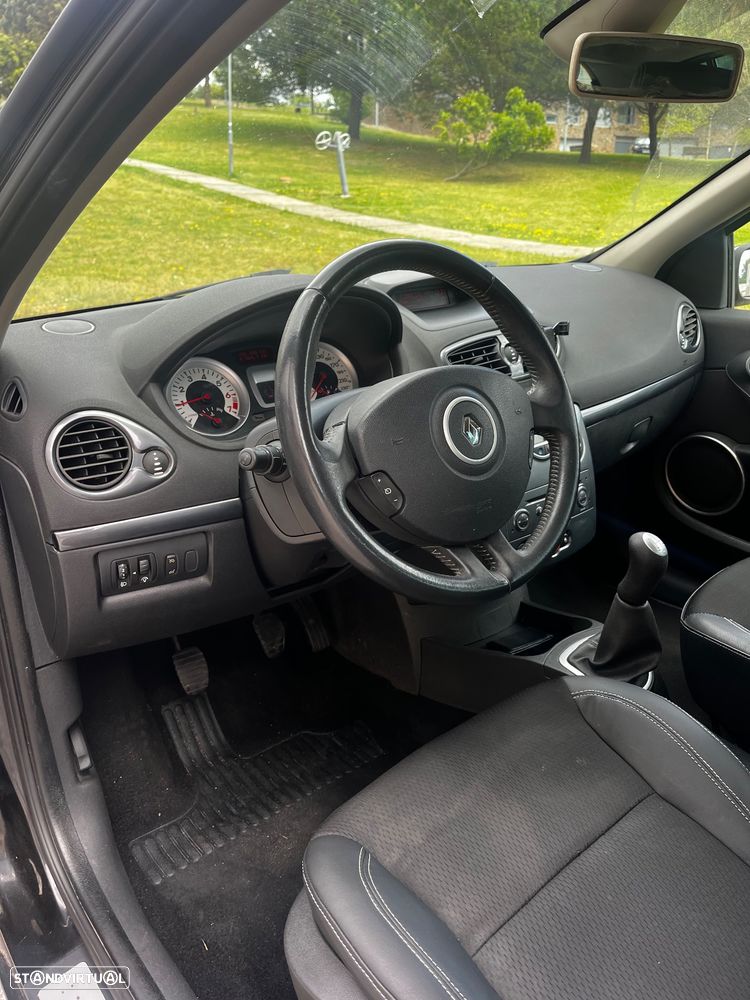 Renault Clio 1.2 TCE Dynamique S - 11