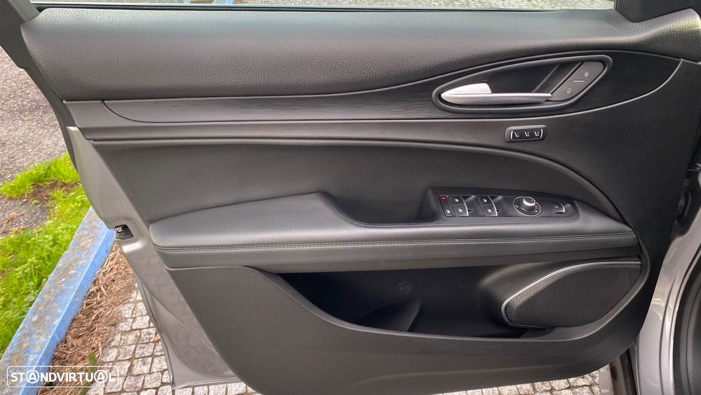 Alfa Romeo Stelvio 2.2 D Super AT8 - 22