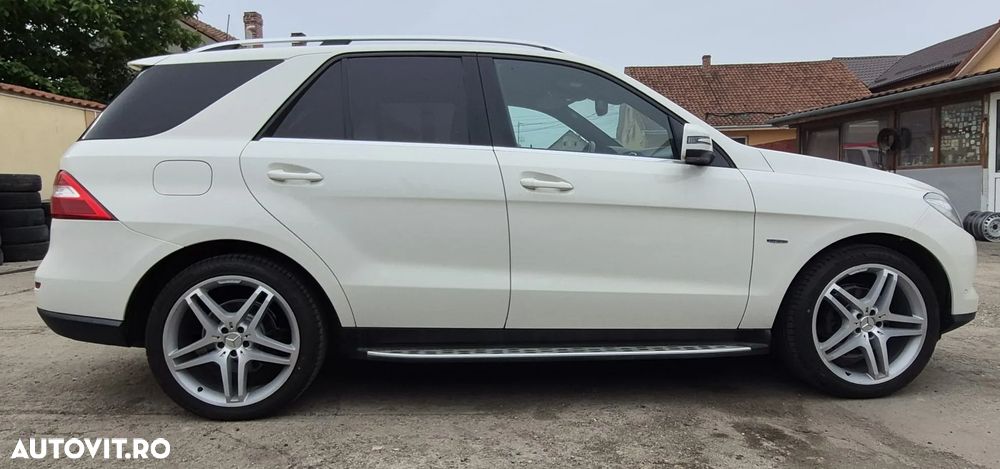 Mercedes-Benz ML - 15