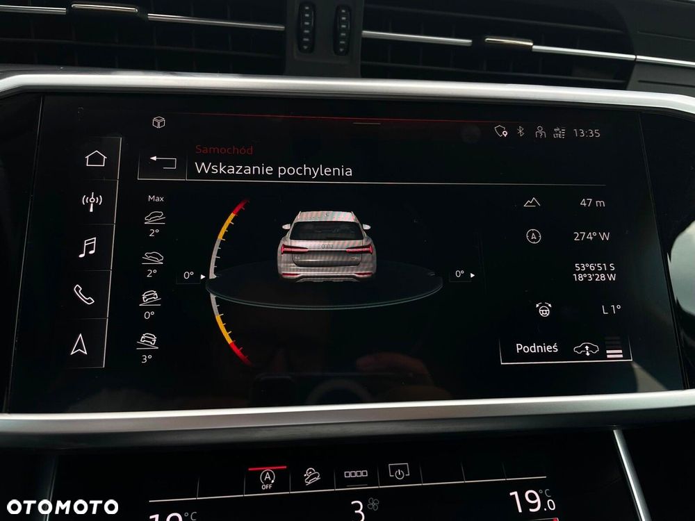 Audi A6 Allroad - 30