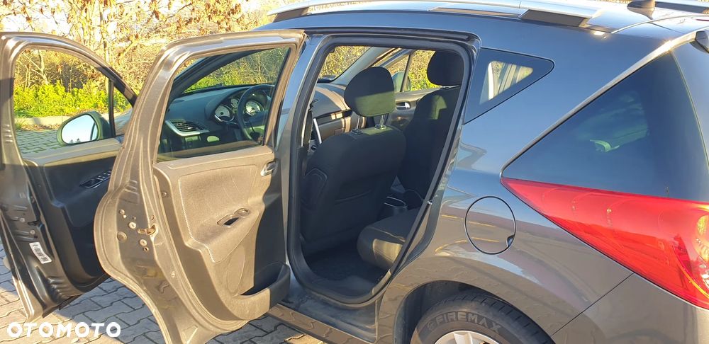 Peugeot 207 1.6 HDi - 5