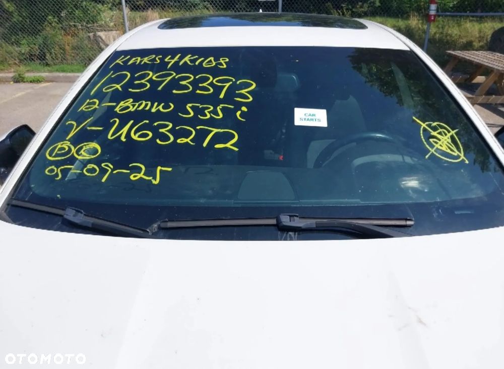 BMW Seria 5 535i xDrive - 11