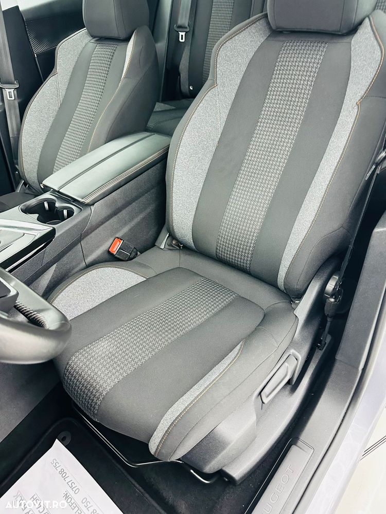 Peugeot 3008 PureTech 130 Stop & Start GPF Active - 18