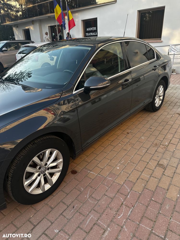 Volkswagen Passat 2.0 TDI Comfortline - 7