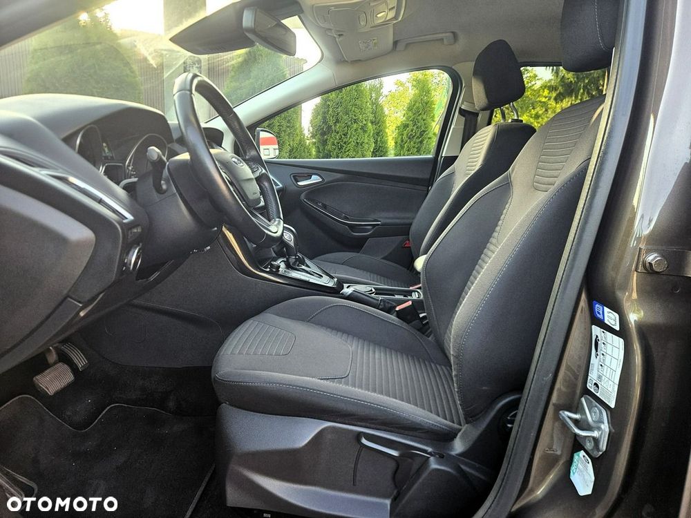 Ford Focus 1.5 EcoBlue Start-Stopp-System TITANIUM X - 18