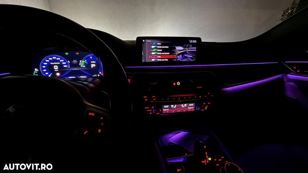 BMW Seria 5 520d xDrive AT - 19