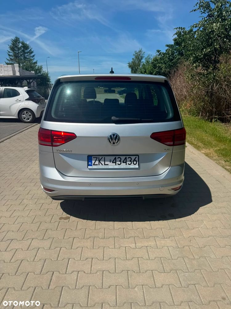 Volkswagen Touran - 2