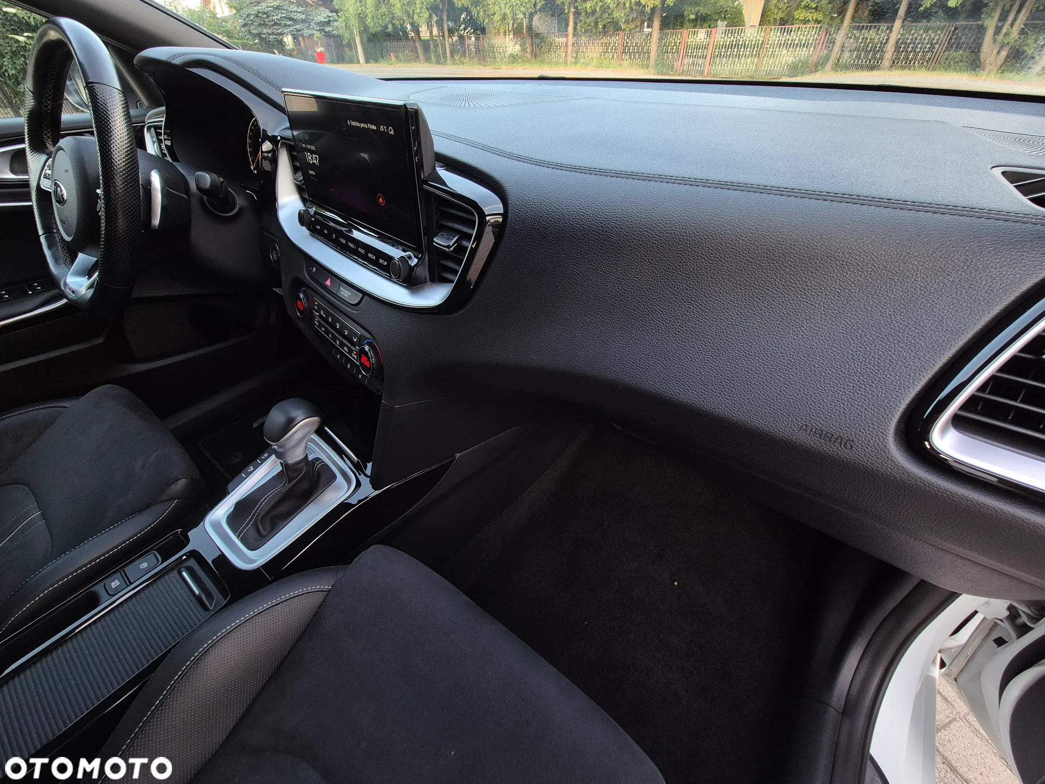 Kia ProCeed 1.5 T-GDI GT Line DCT - 21